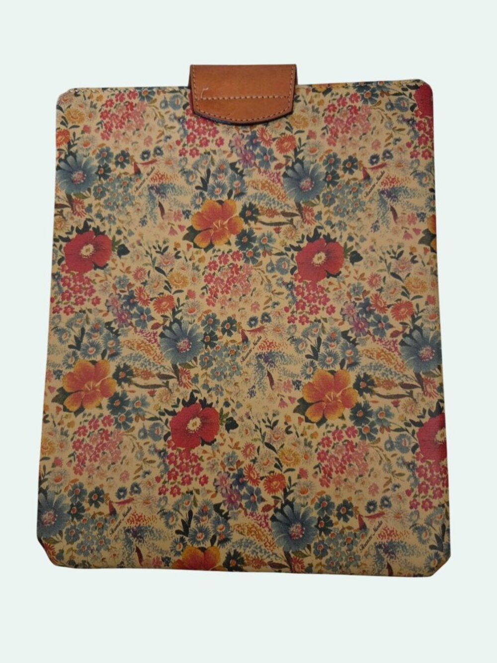 Firenze Moda Vintage Floral Printed Fine Italian Leather Tablet Sleeve - Picture 3 of 7